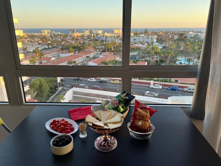Traumhafte Wohnung Mit Panoramablick Und Pool プラヤ・デル・イングレス エクステリア 写真